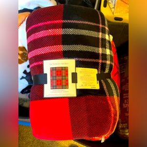 Victorias Secret blanket